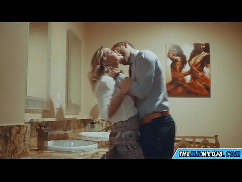 ❤️ Pe a faaosoosoina oe e se blonde busty i totonu o se faletaele lautele ❤❌  i porn sm.pornburst.ru ☑